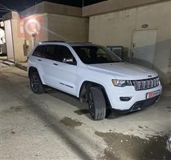 جيب جراند شيروكي